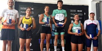 Triatlón de Oliva: un sold out y una gran fiesta del deporte para celebrar su campeonato autonómico