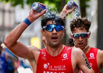 Antonio Serrat se cuelga el bronce en un nuevo título mundial de Duatlón para Benjamín Choquert