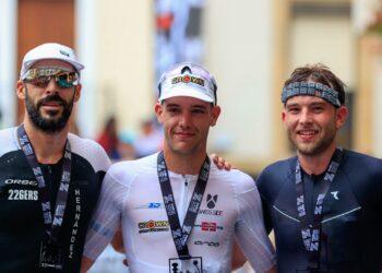 Guillem Montiel y Alanis Siffert imponen su ley en el TradeINN Zarauzko Triatloia 2025