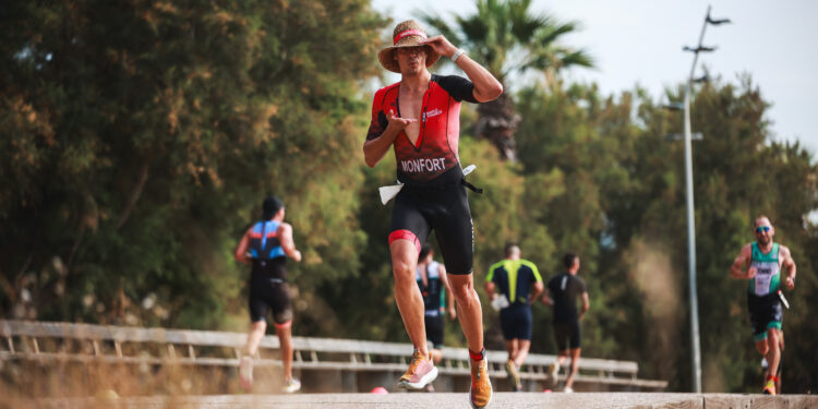 Las fotos del cierre del Circuito Mediterránea Triatlón en Castellón