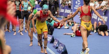 España sella un TOP-10 en el Mundial de Triatlón Relevos Mixtos con Australia vencedora