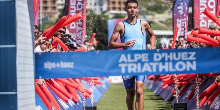 Mikel Arrassate vence el Alpe d´Huez Triathlon en su versión corta