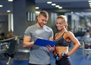 Mejora tu físico con entrenadores especializados