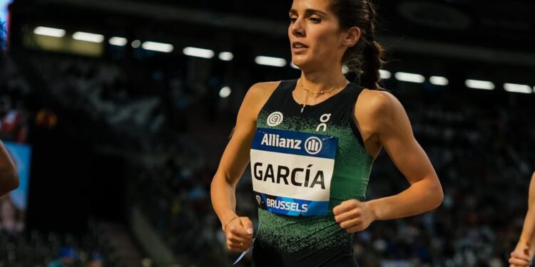 Marta García bate su propio récord de España de 5.000 metros con 14’33