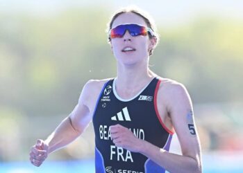 Anna Godoy firma un TOP-10 mundial en una prueba donde Cassandre Beaugrand triunfa en casa