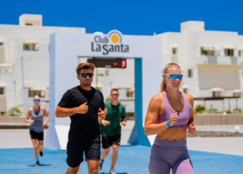 ¿Unas vacaciones deportivas antes de fin de año? Te preparamos el planning perfecto en Lanzarote
