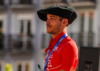 Charla con Guillem Montiel ante su debut T100: «Si quieres competir contra monstruos tienes que convertirte en uno de ellos»