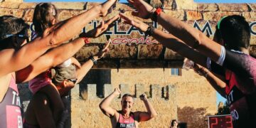 El Triatlón Lagunas de Ruidera oferta sus últimos dorsales para su cita del 4 de octubre