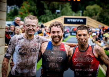 Félix Forissier y Loanne Duvoisin: campeones del Mundo XTERRA en un mal día para Gálvez