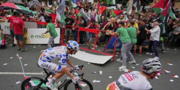 OPINIÓN sobre la vergüenza y el despropósito que se está viviendo en La Vuelta Ciclista a España