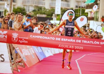 Los/as triatletas valencianos arrasan en Águilas para posicionarse fuerte como la mayor cantera de nuestro país