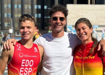 Izan Edo da un golpe sobre la mesa en la Copa del Mundo de Roma