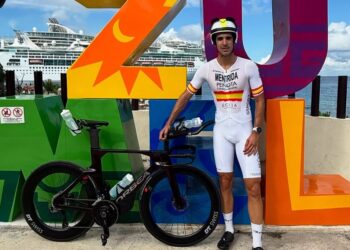 Diego Méntrida: sub 8h y un TOP-8 PRO en su debut en larga distancia