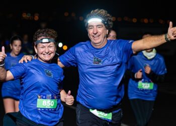 Ritmo, luces y mucha diversión en una Night Run Lanzarote 2025 de auténtico récord