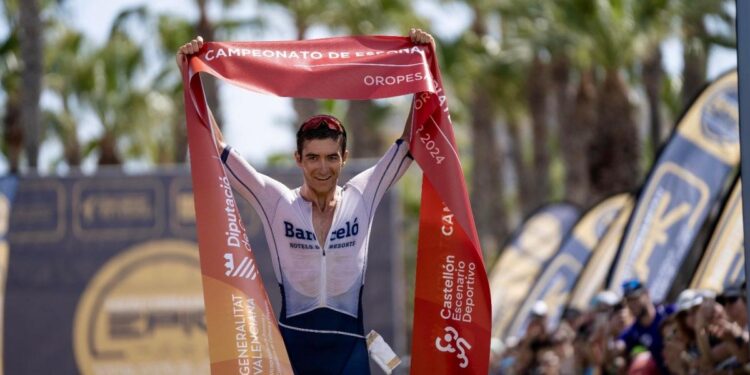 Un ascenso meteórico y un paso al lado por falta de motivación: Paco de la Paz se retira del Triatlón
