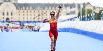 La triatleta paralímpica Andrea Miguélez pasa por quirófano tras sufrir una fuga de líquido cefalorraquídeo