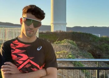 David Cantero roza el podio en la histórica 10K Gimnástica de Ulía al ritmo de los grandes atletas españoles