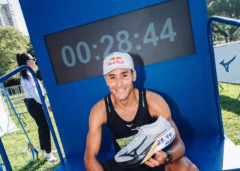 El brasileño Miguel Hidalgo vuela con un 28’44» en 10K y estará en Laredo este próximo mes