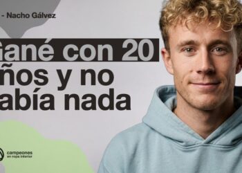 El lado más humano de Nacho Gálvez desnudado por Antón Ruanova en «Campeones en ropa interior»