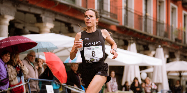 María Varo: segunda bajo el aguacero en un 10K de Valladolid que ha alcanzado los 2.000 participantes 
