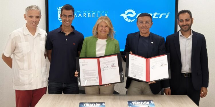 Marbella quiere ser una sede fija del T100 Triathlon World Tour: lanza su apuesta por acogerlo hasta 2029