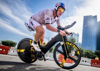 Kristian Blummenfelt: el triatleta más limpio de drafting del Challenge Roth 2026
