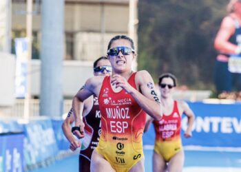 España tiene asegurada su ampliación de medallero en el Europeo de Acuatlón de Banyoles