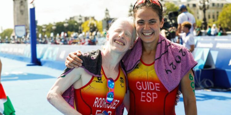España presenta una selección de máximo nivel para el Mundial de Triatlón Paralímpico de Pontevedra