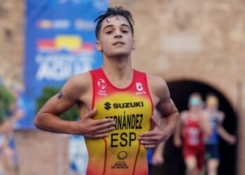 Víctor Fernández conquista el bronce europeo Youth: una medalla que recompensa una vida de superación y dedicación