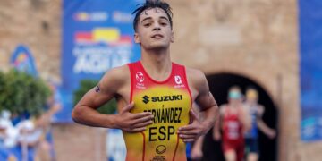 Víctor Fernández conquista el bronce europeo Youth: una medalla que recompensa una vida de superación y dedicación