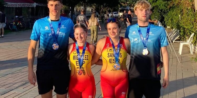 Copa del Mundo de Paratriatlón de Alanya: tres bronces y nuevas sonrisas que vuelven a brillar